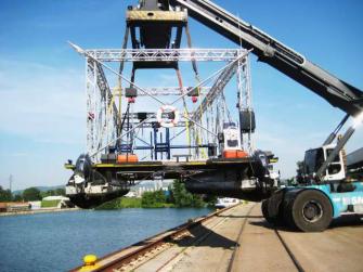 15.8.2009 Stapellauf MS Edith, Mierka Hafen Krems